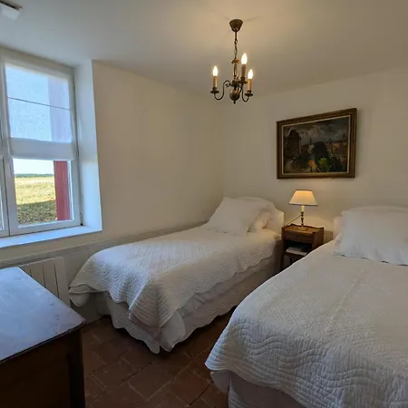 Prázdninový dům Maison Authentique Avec Piscine Et Jardin Prive A - Fr-1-653-278 *