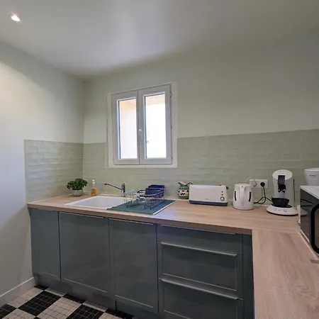 Maison Authentique Avec Piscine Et Jardin Prive A - Fr-1-653-278 Country house Abzac (Charente)