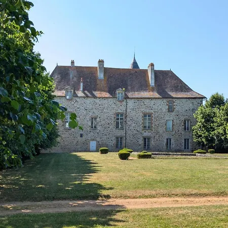 Maison Authentique Avec Piscine Et Jardin Prive A - Fr-1-653-278 *