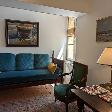 Prázdninový dům Maison Authentique Avec Piscine Et Jardin Prive A - Fr-1-653-278 *