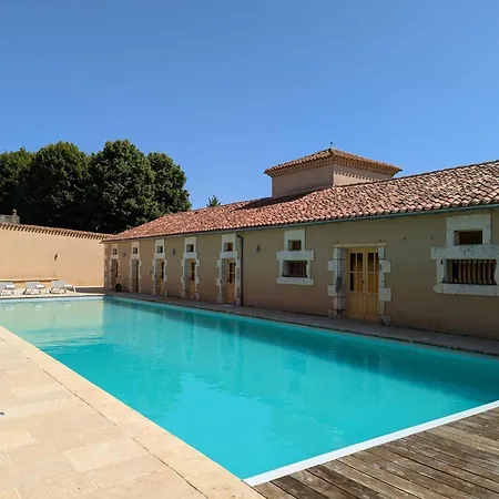 Prázdninový dům Maison Authentique Avec Piscine Et Jardin Prive A - Fr-1-653-278 Abzac (Charente)