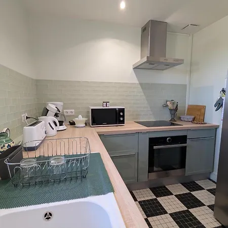 Maison Authentique Avec Piscine Et Jardin Prive A - Fr-1-653-278 Дом отдыха *