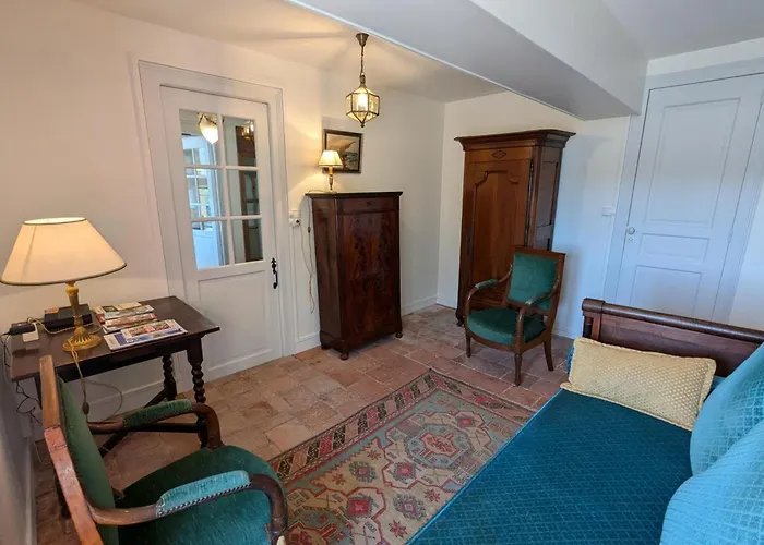 Authentique Avec Piscine&jardin En Charente - Fr-1-653-278 Hébergement de vacances Abzac (Charente)