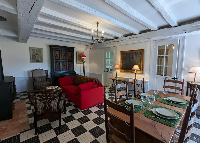 Authentique Avec Piscine&jardin En Charente - Fr-1-653-278